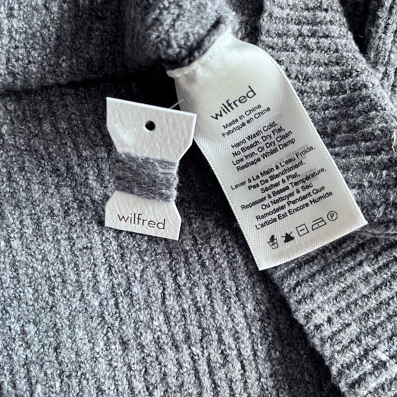 Aritzia Wilfred Henon Sweater - Heather Black (NWT) - Picture 9 of 10